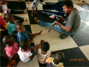 Photo prise au foyer d’enfants Canaan, Abidjan, Cote d’Ivoire.